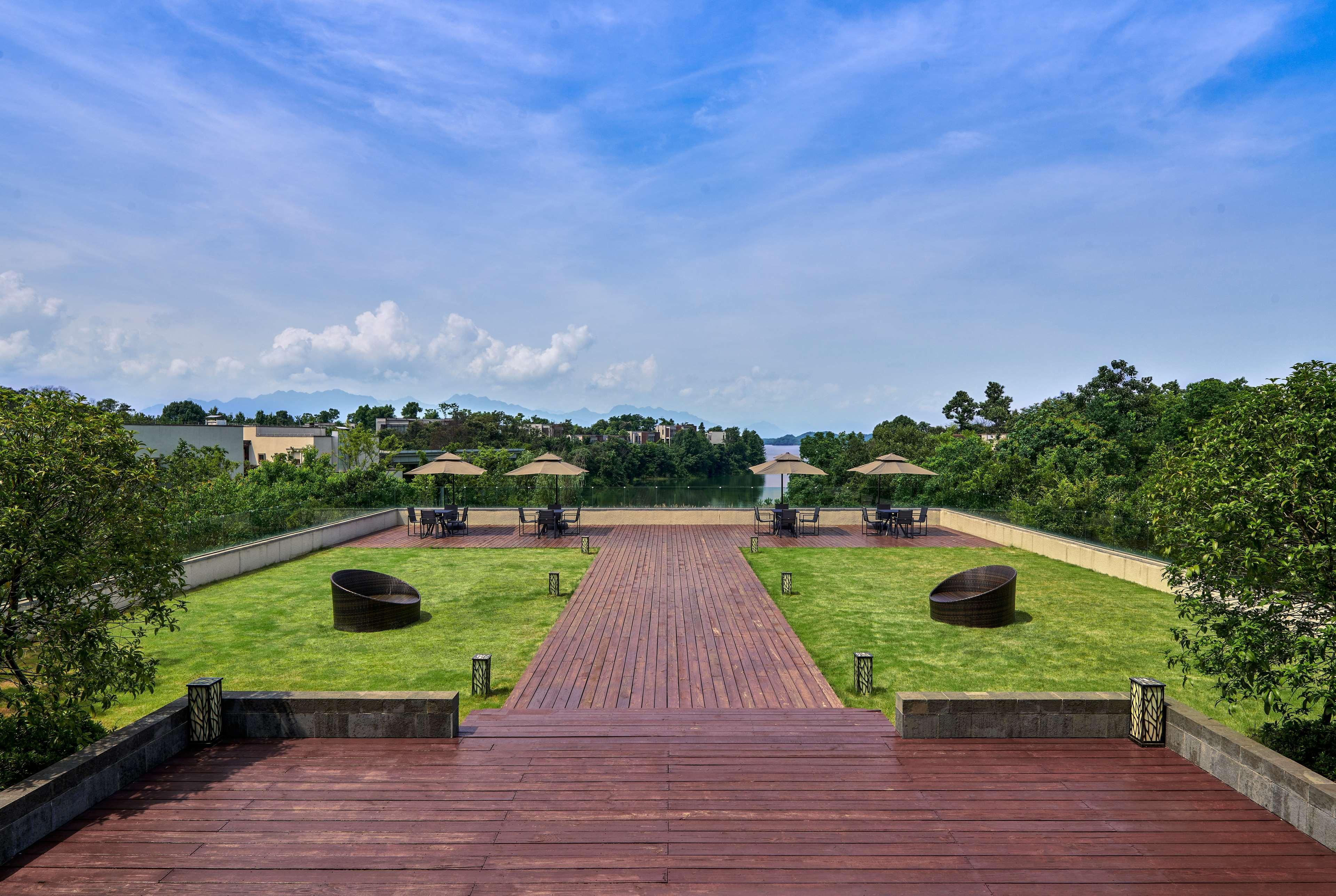 Lushan West Sea Resort, Curio Collection By Hilton Jiujiang  Екстериор снимка