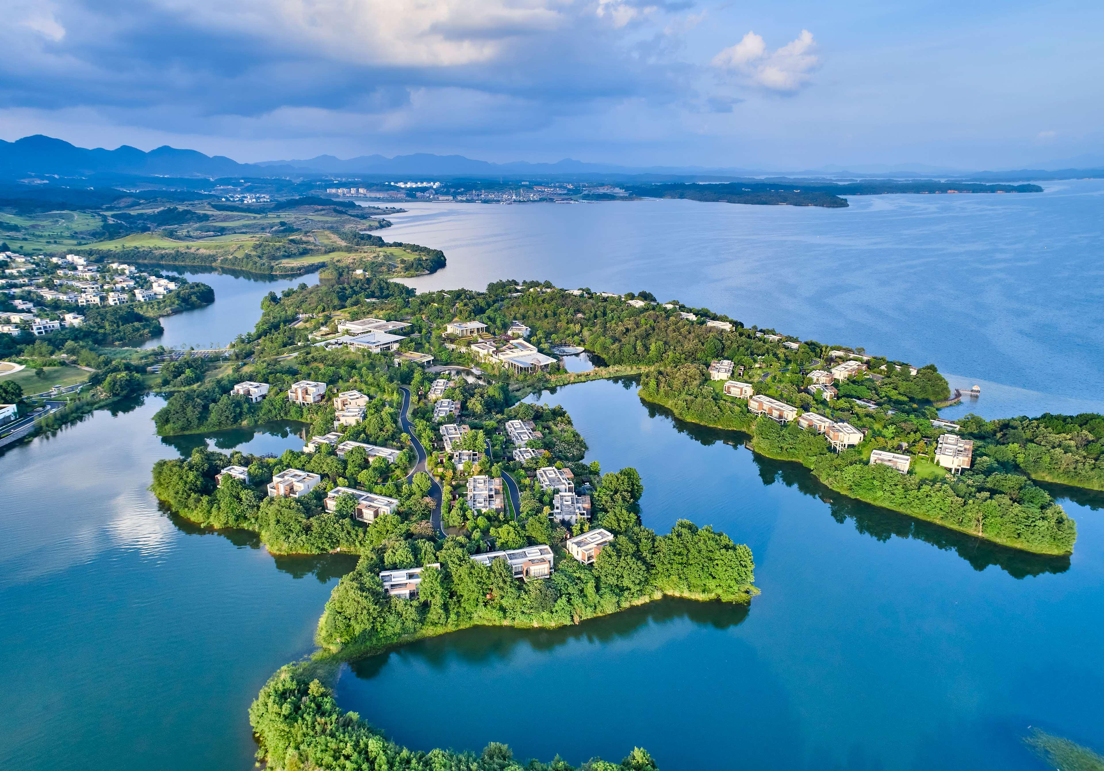 Lushan West Sea Resort, Curio Collection By Hilton Jiujiang  Екстериор снимка