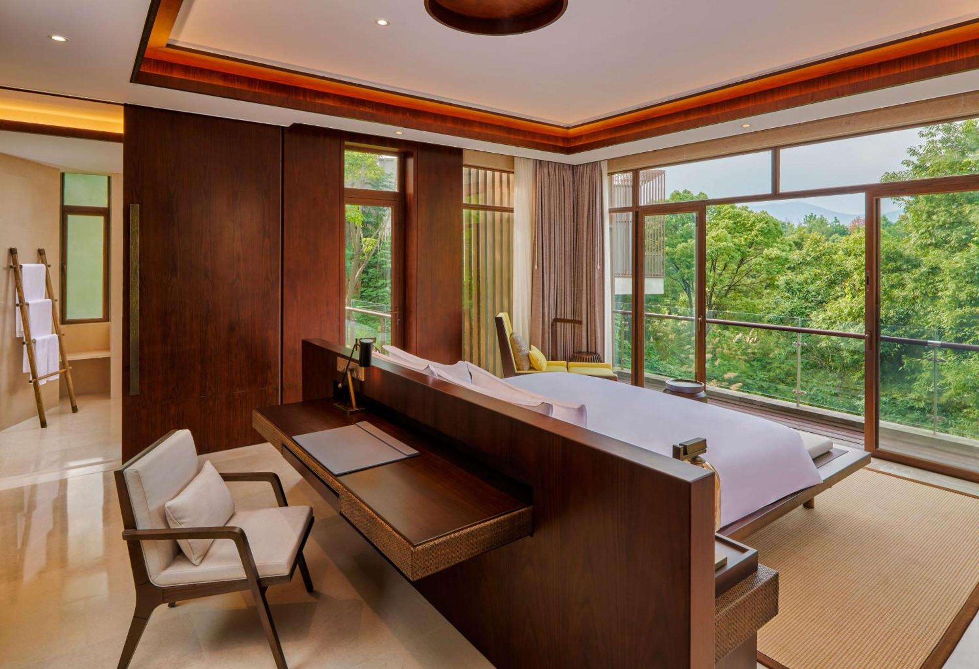 Lushan West Sea Resort, Curio Collection By Hilton Jiujiang  Екстериор снимка